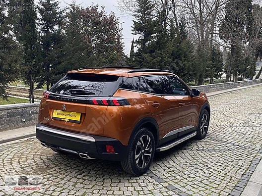 Vasıta / Arazi, SUV & Pickup / Peugeot / 2008 / 1.2 PureTech / Allure