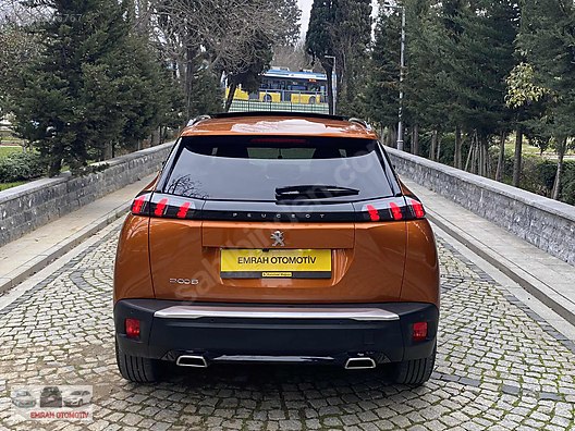 Vasıta / Arazi, SUV & Pickup / Peugeot / 2008 / 1.2 PureTech / Allure