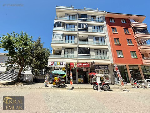 ÇUHALLI ÇARŞISINDA DENİZE 50 M MESAFEDE SATILIK...