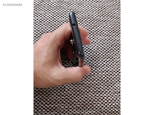 Used & Brand New Items / Cell Phones & Accessories / Cell Phones / Xiaomi / Redmi 7A