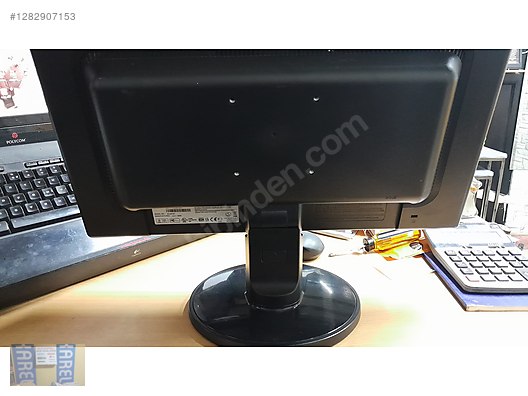 Used & Brand New Items / Computers / Monitors / LED & LCD Monitör