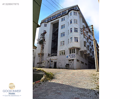 A.KARAHİSAR GAZLIGÖLDE YATIRIMLIK 40 ODALI SATILIK TERMAL OTEL