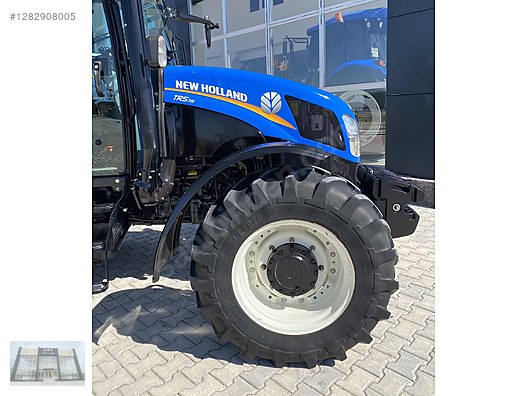 Machinery / Agricultural Machines / Tractors / New Holland / TR5.115