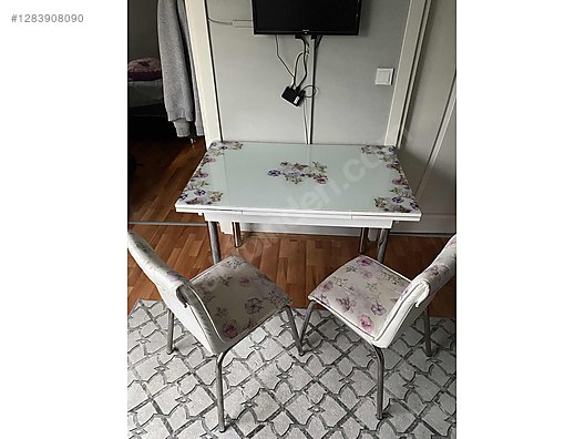 Used & Brand New Items / Home Decor / Furniture / Kitchen / Tables