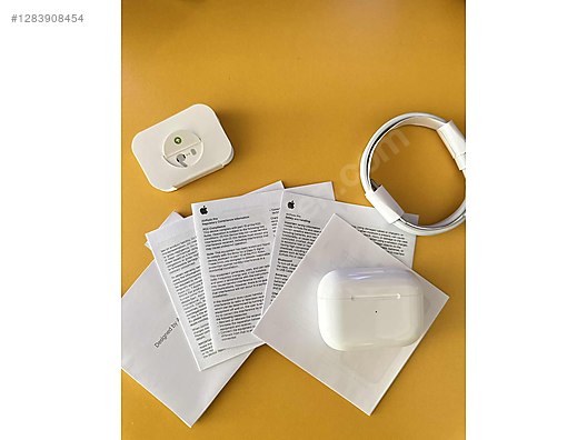 Used & Brand New Items / Cell Phones & Accessories / Accessories / Bluetooth Headphones