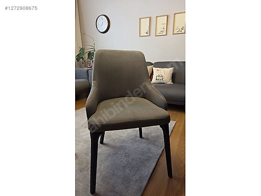 Used & Brand New Items / Home Decor / Furniture / Dining Room / Chair