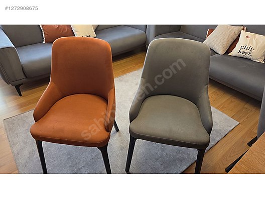 Used & Brand New Items / Home Decor / Furniture / Dining Room / Chair