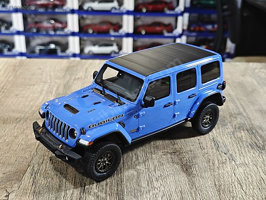 GT Spirit Diecast Model 1:18 Jeep Araba - 1199909903
