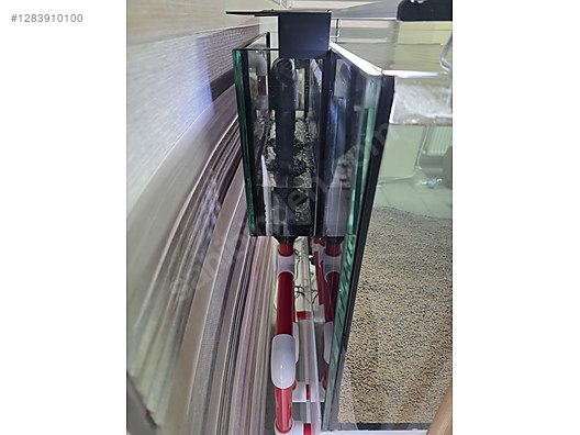 Pets & Livestock / Accessories / Fish / Aquariums