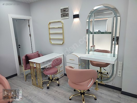 Used & Brand New Items / Beauty & Healthcare / Professional Equipment / Hair Salon Equipment / Fixtures