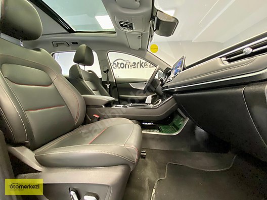 OTOMERKEZİ- K.KARTI 12 TAKSİT - YETKİLİ SERVİS BAKIMLI GARANTİLİ