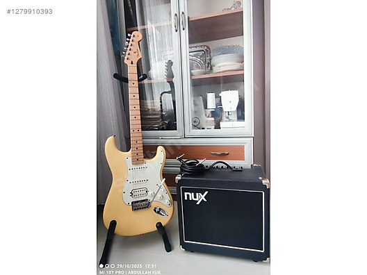 İkinci El ve Sıfır Alışveriş / Müzik / Müzik Aletleri / Telli Çalgılar / Gitar / Elektro