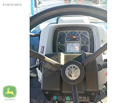 Machinery / Agricultural Machines / Tractors / New Holland / T4.75S