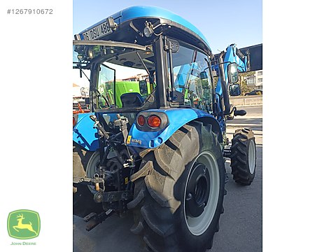 Machinery / Agricultural Machines / Tractors / New Holland / T4.75S