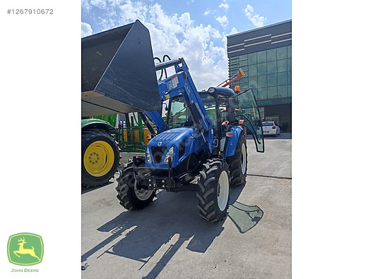 Machinery / Agricultural Machines / Tractors / New Holland / T4.75S