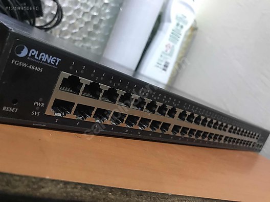 Used & Brand New Items / Computers / Peripherals / Modems & Networking / Switch, Hub & Splitter