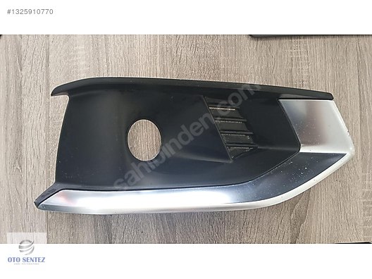 Cars & SUVs / Hatches & Bodywork / AUDİ A4 18 SAĞ SİS KAPAĞI ÇIKMA
