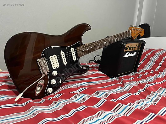 Squier Elektro Gitar
