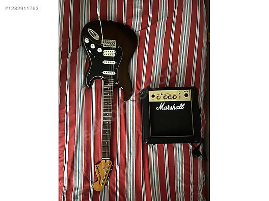 İkinci El ve Sıfır Alışveriş / Müzik / Müzik Aletleri / Telli Çalgılar / Gitar / Elektro