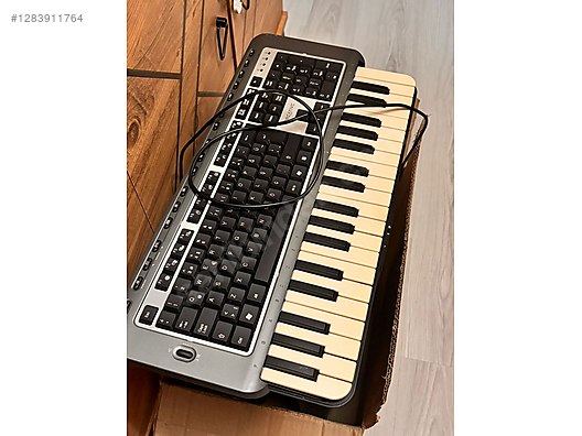 Creative midi klavye+bilgisayar klavyesi - Kablolu Klavyeler sahibinden.com'da