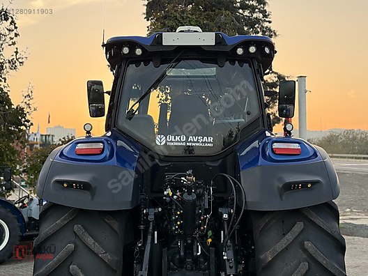 Machinery / Agricultural Machines / Tractors / New Holland / T7.315