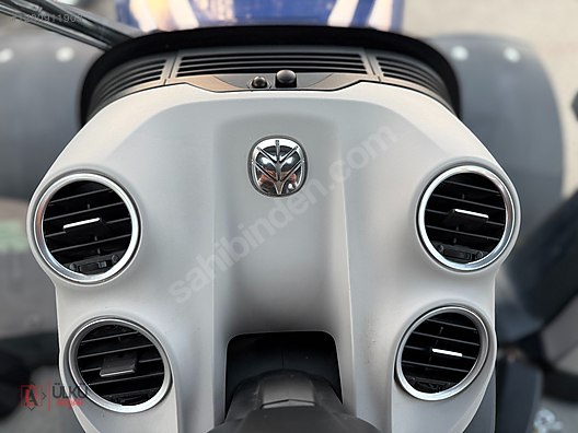 Machinery / Agricultural Machines / Tractors / New Holland / T7.315