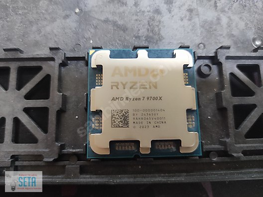 AMD Ryzen 7 9700X Sekiz Çekirdek 3.8 GHz+Asus Prime B650M-R AMD