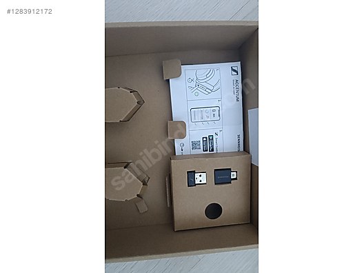 Used & Brand New Items / Cell Phones & Accessories / Accessories / Bluetooth Headphones