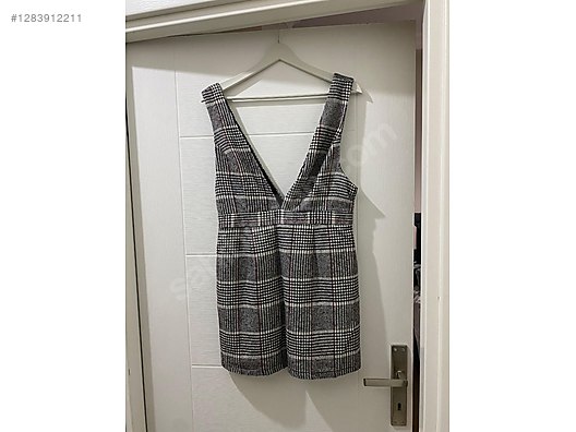 Used & Brand New Items / Clothing & Accessories / Women / Clothing / Dresses