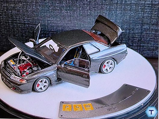 PGM Diecast Model 1:64 Nissan Araba - 1318913051