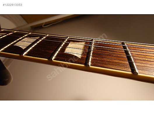 İkinci El ve Sıfır Alışveriş / Müzik / Müzik Aletleri / Telli Çalgılar / Gitar / Elektro