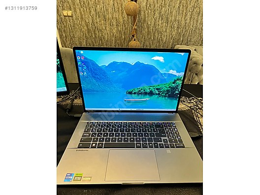 Intel Core i7 MSI Oyuncu Laptop - 1311913759