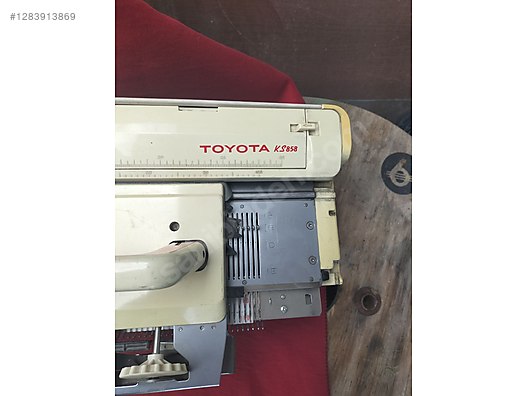 İkinci El ve Sıfır Alışveriş / Antika / Makine / Antika Dikiş Makinesi