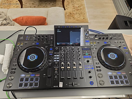 PIONEER XDJ AZ + PROCASE VENOM TEKERLEKLİ CASE sahibinden.comda