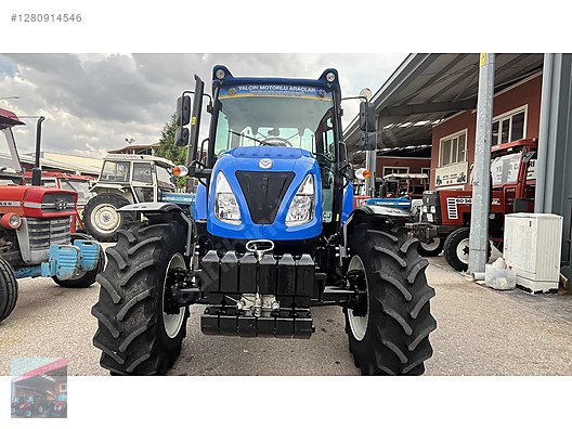 Machinery / Agricultural Machines / Tractors / New Holland / T4.70S