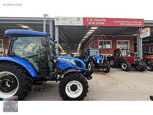 Machinery / Agricultural Machines / Tractors / New Holland / T4.70S