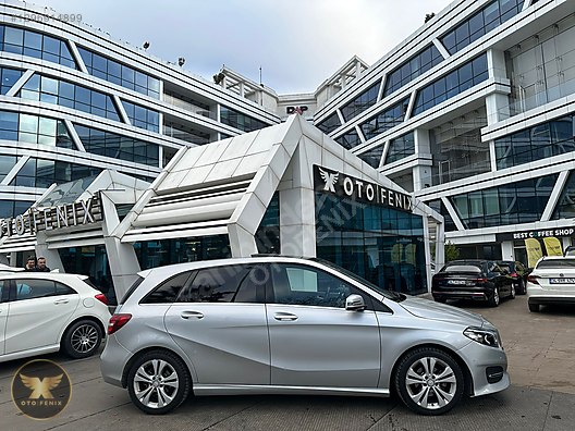 OTOFENİX 2016 MERCEDES B180 CDI URBAN HARMAN CARDON 255.000 KM