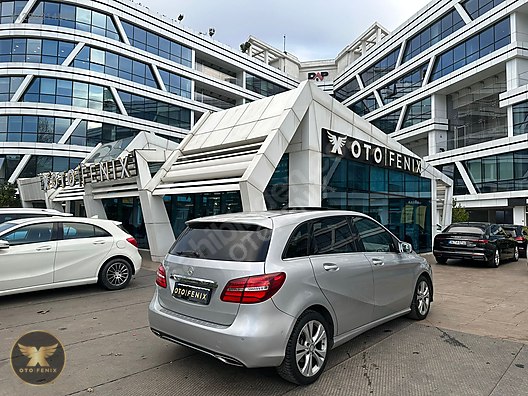OTOFENİX 2016 MERCEDES B180 CDI URBAN HARMAN CARDON 255.000 KM