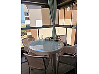 Masa + 4 Adet Sandalye Takim