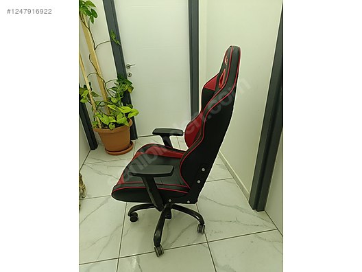 Used & Brand New Items / Gaming & Gamers Exclusive / Gaming Equipment / Gaming Chair