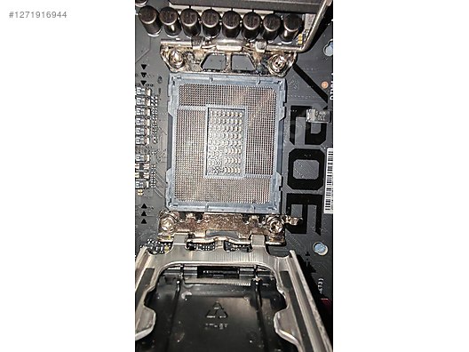 Used & Brand New Items / Computers / Desktops / Desktop Components / Motherboards