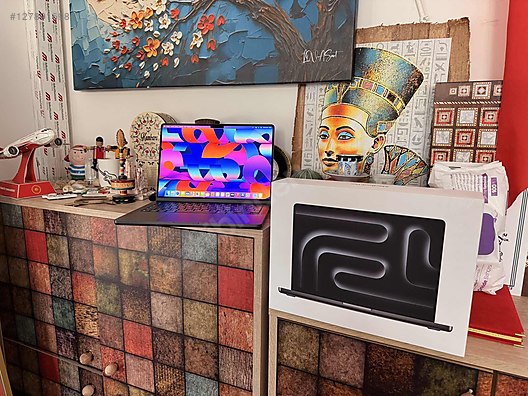 Used & Brand New Items / Computers / Laptops & Notebooks / Laptops / Apple Macbook