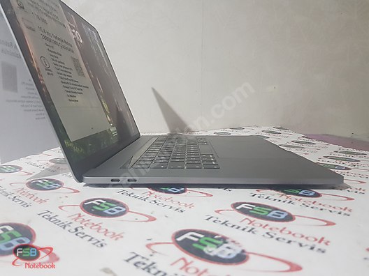Apple Macbook / MacBook Pro Retina 15'' A1990 2018 i9 2.9GHz 32GB