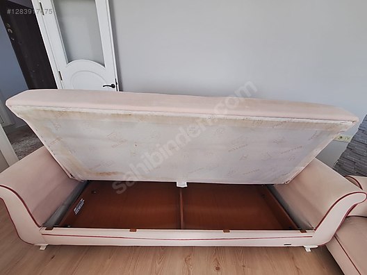 Used & Brand New Items / Home Decor / Furniture / Den & Living Room / Living Room Furniture