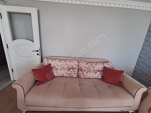 Used & Brand New Items / Home Decor / Furniture / Den & Living Room / Living Room Furniture