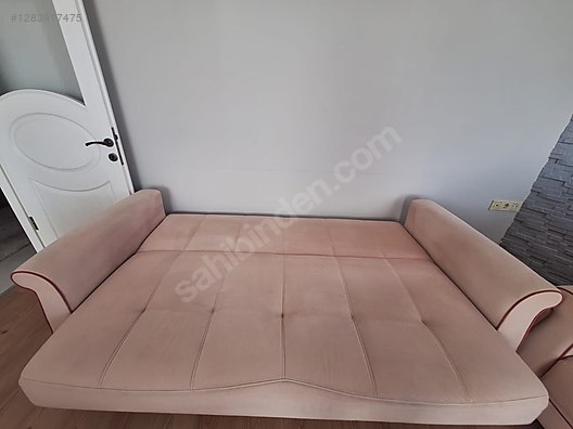 Used & Brand New Items / Home Decor / Furniture / Den & Living Room / Living Room Furniture