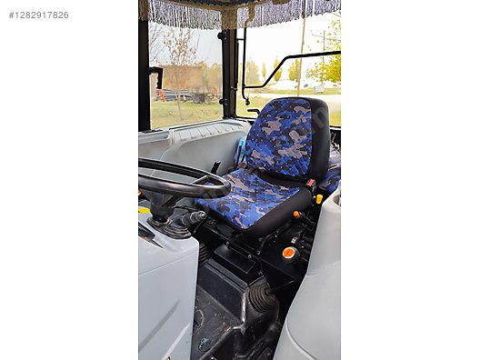 Machinery / Agricultural Machines / Tractors / New Holland / 75-56s