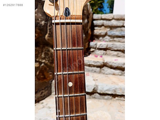 İkinci El ve Sıfır Alışveriş / Müzik / Müzik Aletleri / Telli Çalgılar / Gitar / Elektro