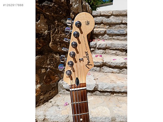 İkinci El ve Sıfır Alışveriş / Müzik / Müzik Aletleri / Telli Çalgılar / Gitar / Elektro