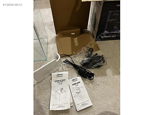 Pets & Livestock / Accessories / Fish / Aquariums